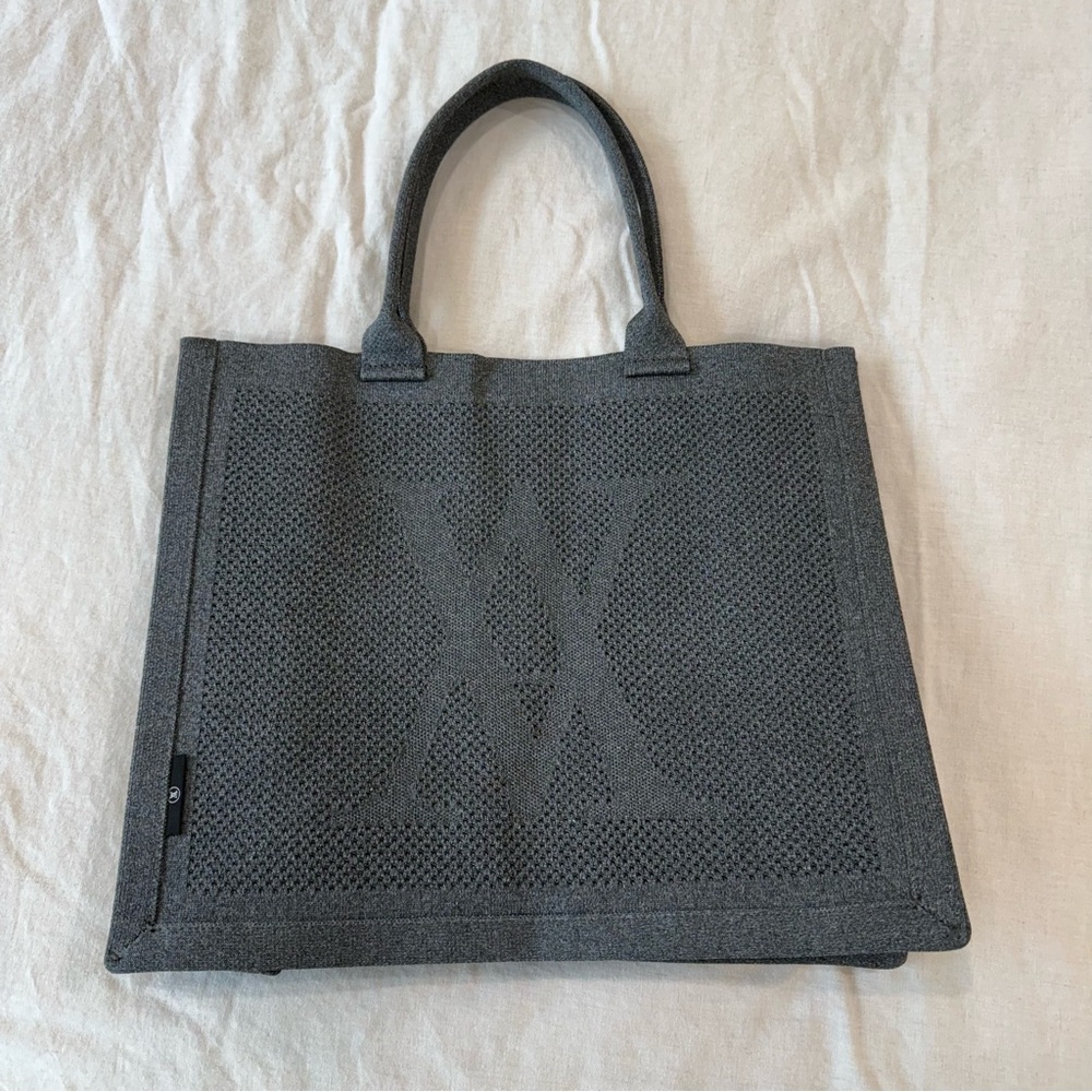 VIVAIA The Classic Tote (Charly) Gray Bag